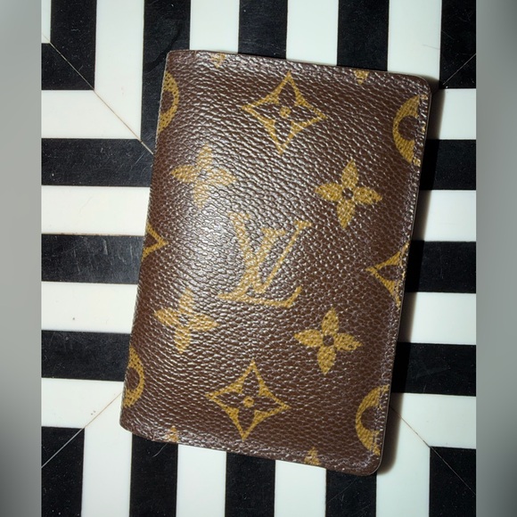 Louis Vuitton Handbags - Louis Vuitton Monogram Card Holder